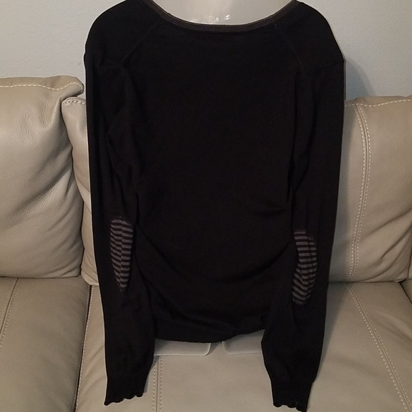 Forever21 Mens Cardigan - Picture 2 of 3